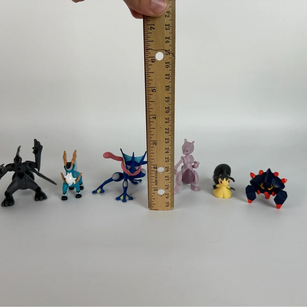 Tomy‎ Pokemon Figures Lot of 8 Collectible Figures Action Figurines